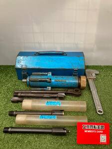 【中古品】【0926】タブチ A形手動穿孔機　ITDD3DFAS4M6