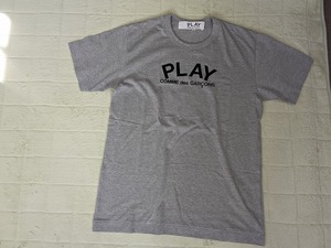 プレイ コムデギャルソン PLAY COMME des GARCONS AX-T072(Grey)Ｔシャツ　Ｓサイズ