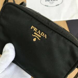 PRADA プラダ　ミニショルダーバッグ ナイロン ブラック 黒