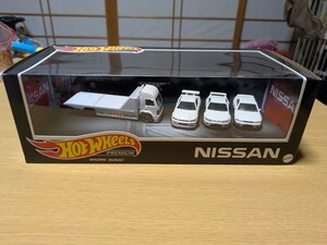 ホットウィール プレミアム コレクターセット スカイライン 日産 プレミアムコレクターセット ミニカー Hot Wheels GT-R　