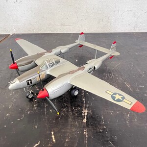 超絶作品！ アメリカ陸軍 ロッキード社 P-38 1/35スケール TAMIYA公認プロモデラー 鈴木直之氏制作 完成品 ミリタリー