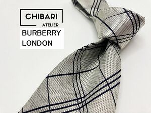 BURBERRY LONDON　バーバリーロンドン　チェック柄　ネクタイ　3本以上送料無料　グレイ　0904052