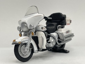 ■★UCC　ハーレーダビッドソン　110th　アニバーサリーコレクション　4　Ultra　Classic　Electra　Glide（1/45スケール）