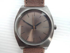 △現状品 NIXON ニクソン メンズ腕時計 MINIMAL ミニマル 11J 動作未確認 リューズOK QZ 3針 ブラウン文字盤 腕時計/管理1831A12-01260001