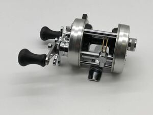 美品　アブガルシア　アンバサダー2500C