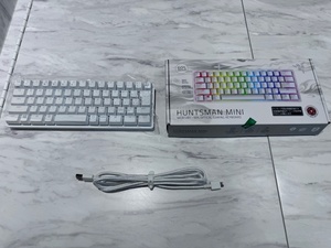 S6874 RAZER RZ03-03391100-R3J1 HUNTSMAN MINI White 有線 ゲーミングキーボード 中古