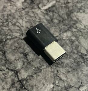【オフィシャル Raspberry Pi USB-C アダプタ】Micro-USB メス→USB C オス 変換アダプター / 黒