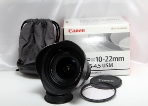 ☆高性能・軽量・超広角ズームレンズ♪canon EF-S 10-22 USM♪元箱とレンズポーチと新品レンズフード付き☆