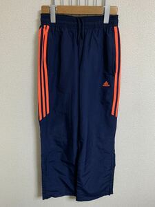 ［adidas］ アディダス　スポーツウェア　キッズ　パンツ　ネイビー系　160サイズ　Y187