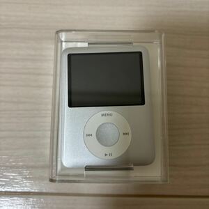 新品 未開封品 Apple iPod nano MA978J/A シルバー (4GB) 購入後、完全未開封のまま冷暗所にて大切に保管しておりました。