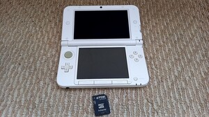 良品 送料600円　動作品　初期化済　任天堂　NINTENDO 3DSLL 本体 ホワイト