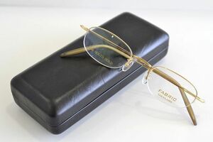 国産　K18　18金　小ぶり　メガネ 彫金　FABRIC　ファブリック　クラシック　SOLID　GOLD　新品未使用