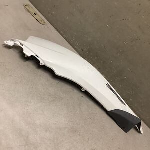 m6-2 ホンダ DIO 110 JF31 サイドカバー　左　純正部品