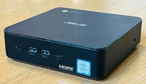 超小型PC ASUS Chromebox 3 ★ Core i7-8550U 1.8GHz / メモリ4GB / SSD 32GB / 無線 / HDMI / Chrome OS済 .