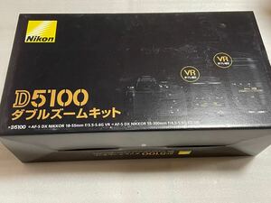 未使用品 Nikon D5100 ダブルズームキット デジタル一眼レフカメラ 箱付き カメラ レンズ ニコン