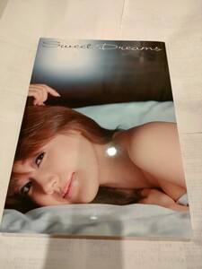 希少！直筆サイン入り 安めぐみさん写真集Sweet Dreams (水着有り)