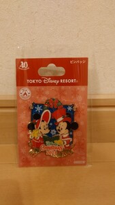 ディズニークリスマス2023　ピンバッジ　未使用