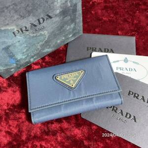 美品 PRADA プラダ 6連 ナイロン ロゴプレート キーケース 箱付