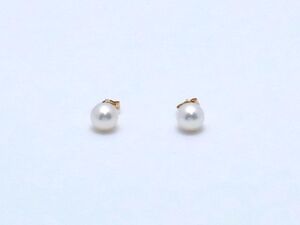 本真珠ピアス（湖水）K18　７．５㎜up☆高級☆新品☆