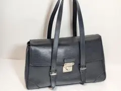 ルイヴィトン LOUIS VUITTON セギュールMM M58862 バッグ