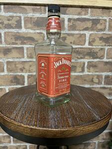 ジャックダニエル　ファイヤー　700ミリ 空瓶　希少　ボトル　インテリア　jack daniels ウイスキー　男前