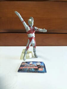 ★　アルティメットソリット　　ウルトラマン　ウルトラマンA （カラータイマー赤）　開封品　ミニブック付き　★