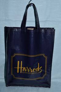 Ｈａｒｒｏｄｓ　ハロッズ・　Ｐ.Ｖ.Ｃ　トートバッグ　紺系色　サイズ：37㎝X28.5㎝X9.5㎝（ＭＡＤＥ　ＩＮ　ＵＫ・中古）