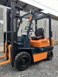 フォークリフト、トヨタ、TOYOTA Forklift、1.5トン、5FGL15、1500kg、ガソリン、新品 シート、新品タイヤ交換済み、茨城発、