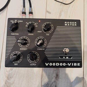 美品 2000年購入 名機 Roger Mayer VOODOO-VIBE ギターエフェクター フェイザー ジミ・ヘンドリックス ロビン・トロワー boss mxr ibanez