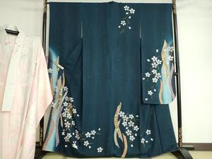 平和屋着物●豪華振袖・長襦袢（無双仕立て）セット　駒刺繍　花兎　暈し染め　金彩　正絹　逸品　DAAJ1978ic