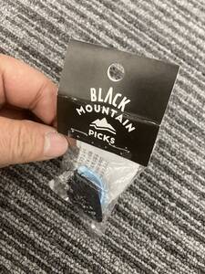 ギターピック サムピック ブラックマウンテン Light Gauge BM-TPK04 Black Mountain Thumb Pick Black Mountain