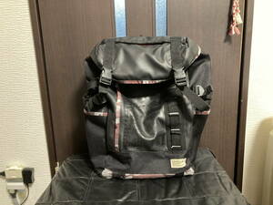 ☆ＵＳＥＤ・ALPHA INDUSTRIES・アルファインダストリーズ・バックパック・PC収納・通勤・通学・ビジネスリュックサック メンズ ブラック☆