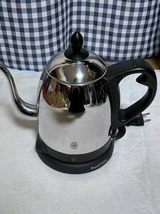 【出品6月中旬まで予定】Russell Hobbs 電気カフェケトル 0.8L 7200JP 2014年製　中古