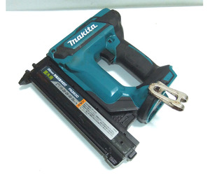 Makita マキタ 充電式面木釘打 面木用　本体のみ FN350D 18V 35mm ジャンク品