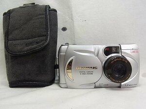 旧型OLYMPUSオリンパス旧型デジタルカメラC-900キャメディア：単三電池4本使用共箱傷み有：電池を入れて動作確認済みです。附属品多数あり