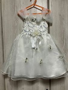 キッズ服　ワンピース　ドレス　白　女の子　パーティー　結婚式