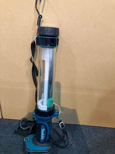 MAKITA　ML144DC14.4V DC12V　充電式ワークライト（T-10）