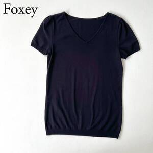 良品 FOXEY BOUTIQUE フォクシーブティック ニット　セーター トップス　Vネック　半袖 レディース