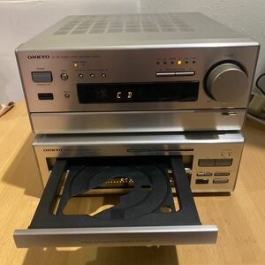 ONKYO K C-711CHM R-810M ステレオチューナーアンプ 現状品