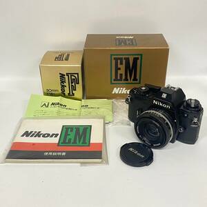 1円~【動作未確認】ニコン Nikon EM NIKKOR 50mm 1:1.8 一眼レフ フィルムカメラ 単焦点レンズ 標準レンズ 付属品あり J120409