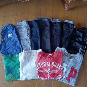 男児 サイズ150 キッズ 子供服 11着 まとめ 売り 半袖 長袖 Tシャツ ハーフパンツ ジャージ GAP チャンピオン Champion