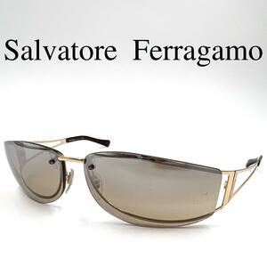 Salvatore Ferragamo フェラガモ サングラス 度なし 1052