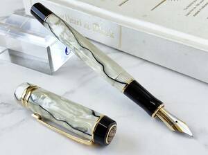 【未使用】 パーカー 万年筆 デュオフォールド パール＆ブラック ペン先18K-750 Mニブ PARKER アメリカ製 冊子型の箱付き