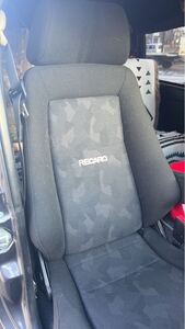 RECARO エルゴメドMV・エルゴメドＤ 2脚セット ハイエース 200系