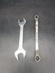 ○ KTC 両口スパナ23-26・メガネレンチ14-17 動作未確認品２点 /KYOTO TOOL /工具 /メンテナンス /修理 /自動車工具 /スパナ /レンチ