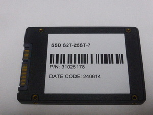 SSD SATA 2.5inch 2048GB(2TB) 電源投入回数6回 使用時間0時間 正常100%判定 S2T-25ST-7 中古品です③