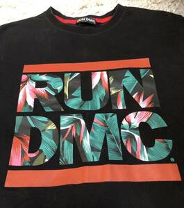 送料込　RUN DMC Tシャツ サイズLL 美品