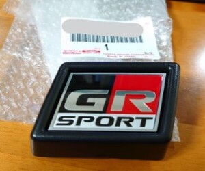 トヨタ 純正 GR スポーツ ラジエーターグリル エンブレム EMBLEM RADIATOR GRILLE TOYOTA LEXUS Genuine JDM OEM メーカー純正品 未使用