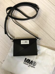 正規品●破格！MM6 MAISON MARGIELA ロゴタグ MINI クロスボディバッグ　ポシェット ショルダーbag