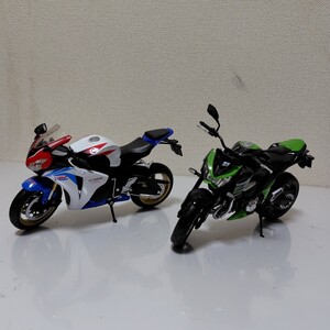 ホンダ HONDA CBR Fireblade カワサキ KAWASAKI Z800